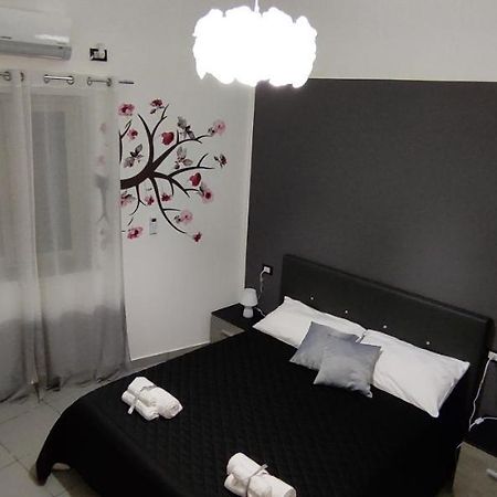 פלרמו Casa Vacanze Campanella - Apartment At The Zisa מראה חיצוני תמונה