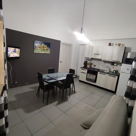 פלרמו Casa Vacanze Campanella - Apartment At The Zisa מראה חיצוני תמונה
