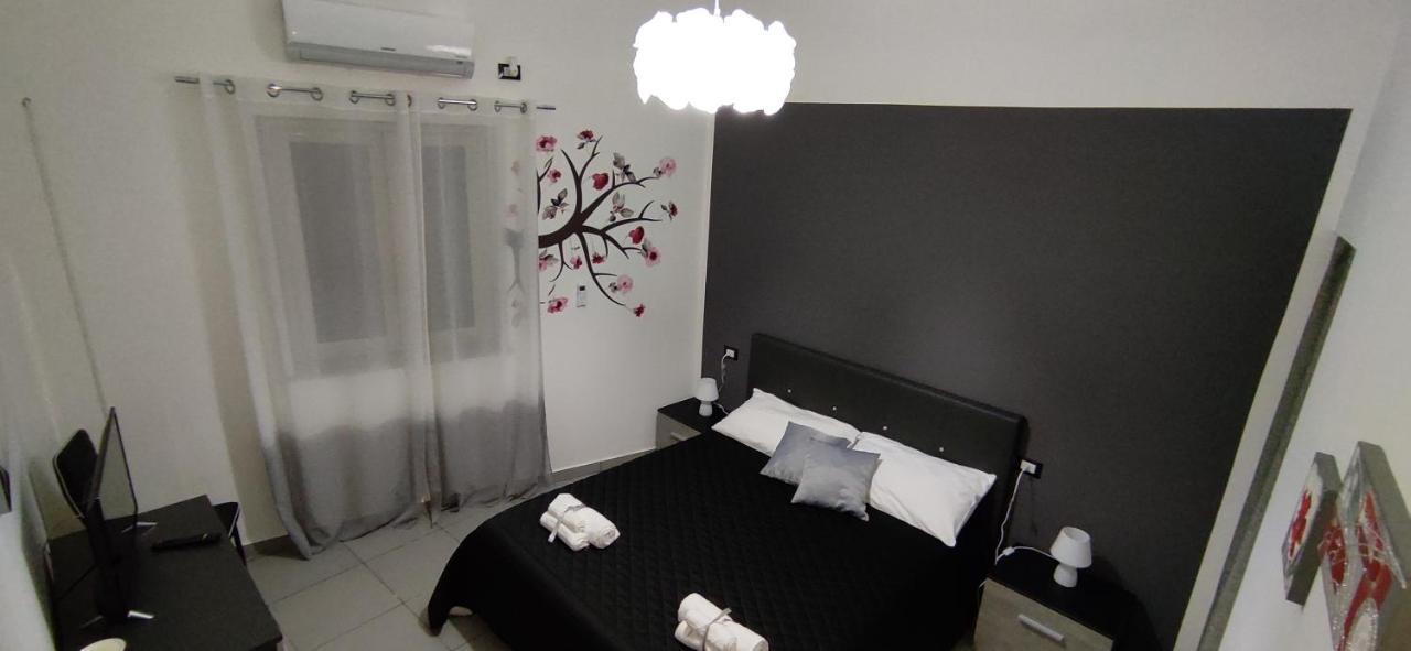 פלרמו Casa Vacanze Campanella - Apartment At The Zisa מראה חיצוני תמונה