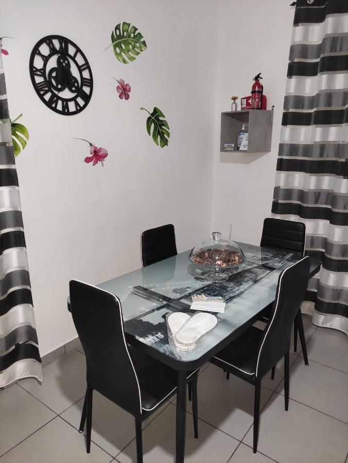 פלרמו Casa Vacanze Campanella - Apartment At The Zisa מראה חיצוני תמונה