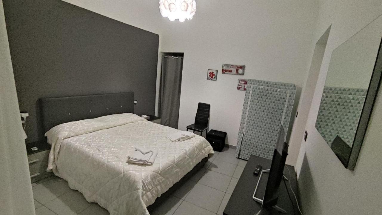 פלרמו Casa Vacanze Campanella - Apartment At The Zisa מראה חיצוני תמונה